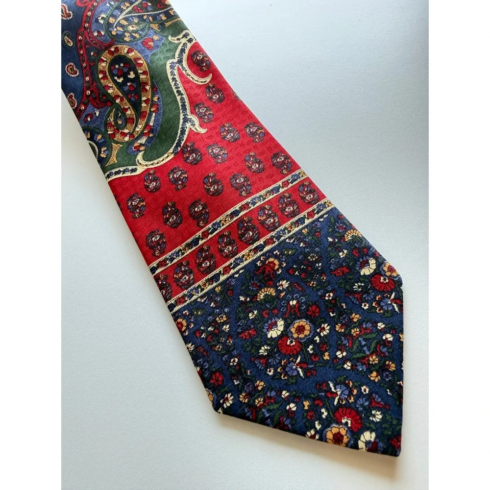 Bentley Kingbury Mens Navy Red Paisley Floral Patchwork Silk Blend Necktie